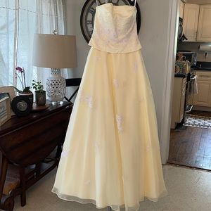 Jovani, Size 2, Formal gown with shawl